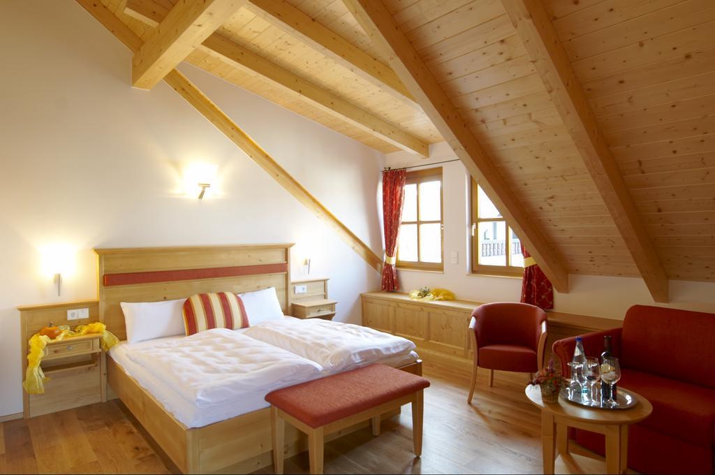 Dohlmuhle Gastehaus & Weingut Hotel Flonheim Room photo